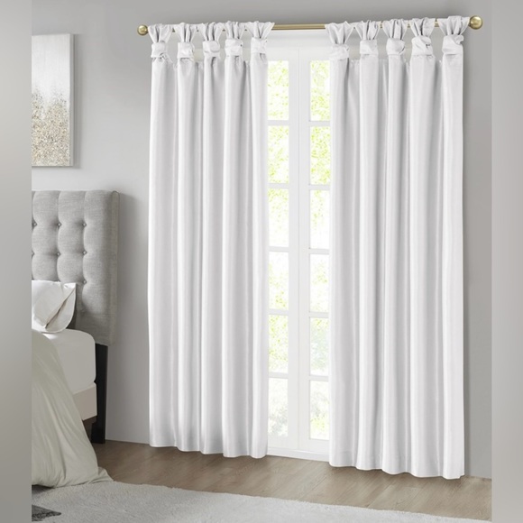 Madison Park Natalie Twist Tab Total Blackout Window Curtain Panel 50x84 4Panels - Picture 1 of 10